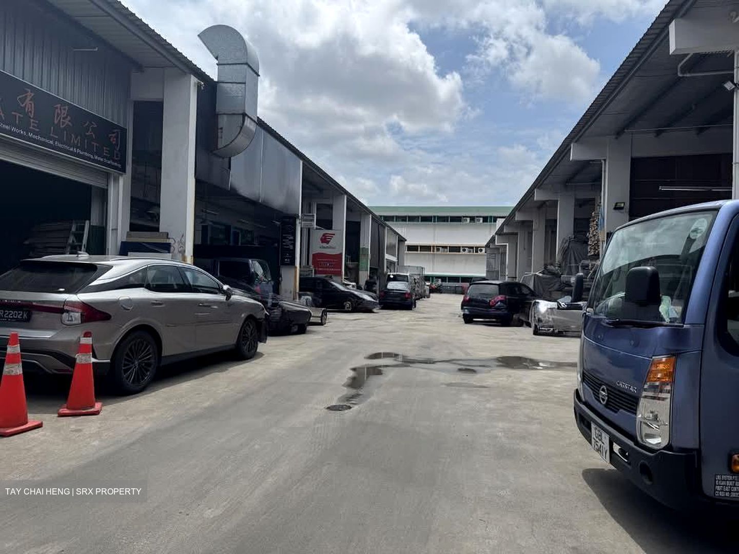 First East Centre (D14), Factory #526768451